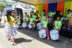 CRIANCAS TOCANDO &raquo; Gnews Bahia