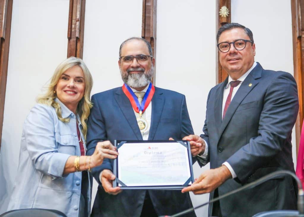 IVANA BASTOS HOMENAGEM &raquo; Gnews Bahia