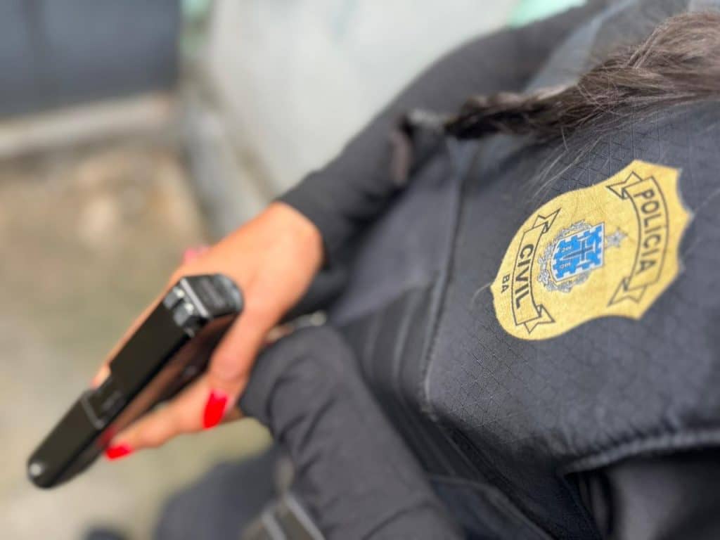 Policia unha vermelha &raquo; Gnews Bahia