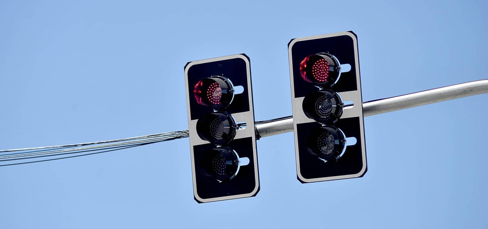 Semáforos vandalizados causam prejuízo de mais de R$ 1 milhão em Salvador Foto: Divulgação/Transalvador