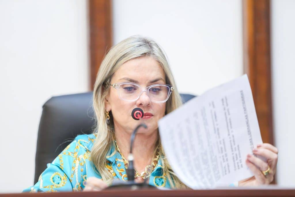 Ivana lendo &raquo; Gnews Bahia