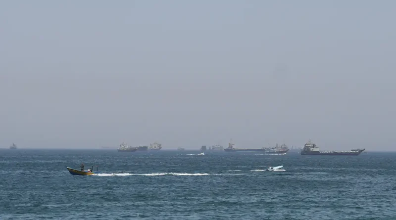 2026 05 04t100226z 1677980609 rc282laymn5u rtrmadp 3 iran crisis oman hormuz » Gnews Bahia