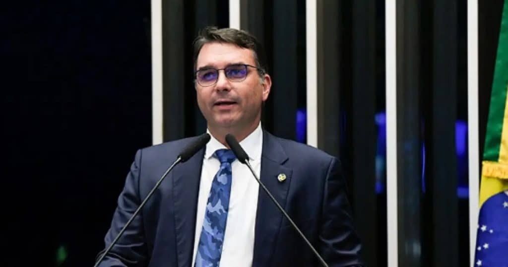 FLAVIO BOLSONARO » Gnews Bahia