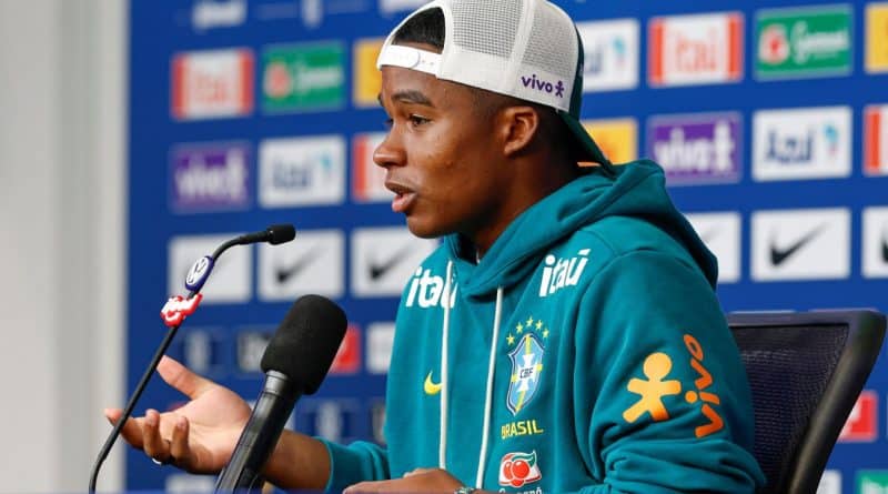 184838endrick cita papo com veteranos e confianca em ancelotti iluminado 3 » Gnews Bahia