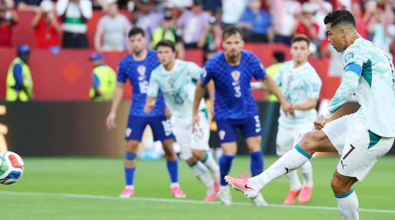 184847cristiano ronaldo marca portugal vence a croacia de virada e avanca as oitavas 3 » Gnews Bahia