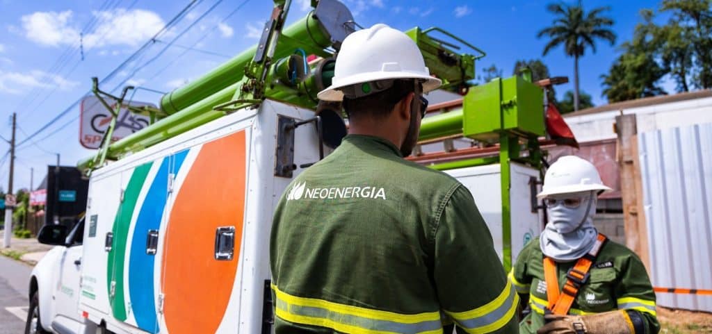 185342operacao retira mais de 640 toneladas de cabos irregulares de telefonia e internet na bahia 3 &raquo; Gnews Bahia