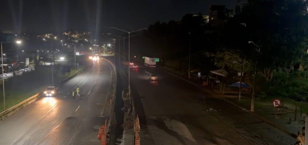 185630apos dias de reparos br 324 tem pistas totalmente liberadas em trecho de simoes filho 3 &raquo; Gnews Bahia