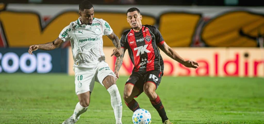 186122vitoria sofre com duas expulsoes e e goleado pelo palmeiras no barradao 3 » Gnews Bahia