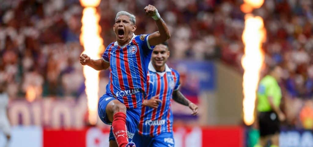 187542pulga marca duas vezes bahia sofre mas vence o inter de virada e volta ao g 5 3 &raquo; Gnews Bahia