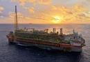 Navio-plataforma da Petrobras atinge produção máxima no pré-sal