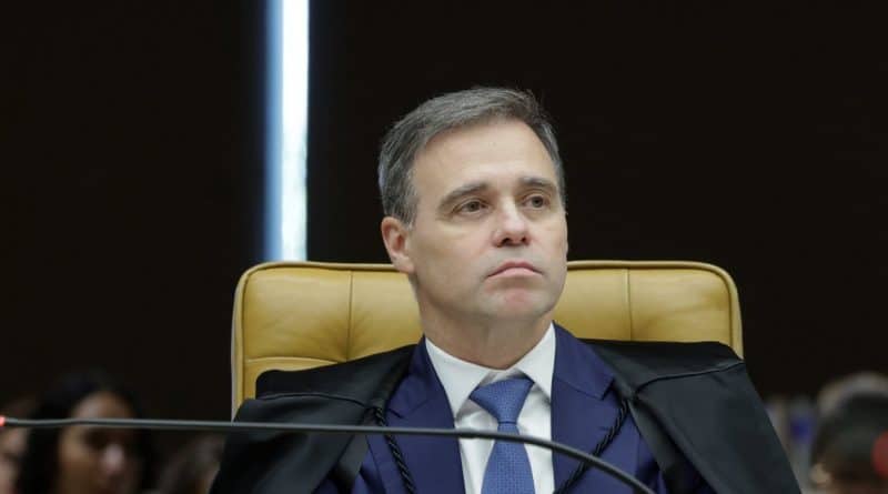 188074mendonca revoga prisao de filho do careca do inss herdeiro do pai no esquema 3 » Gnews Bahia
