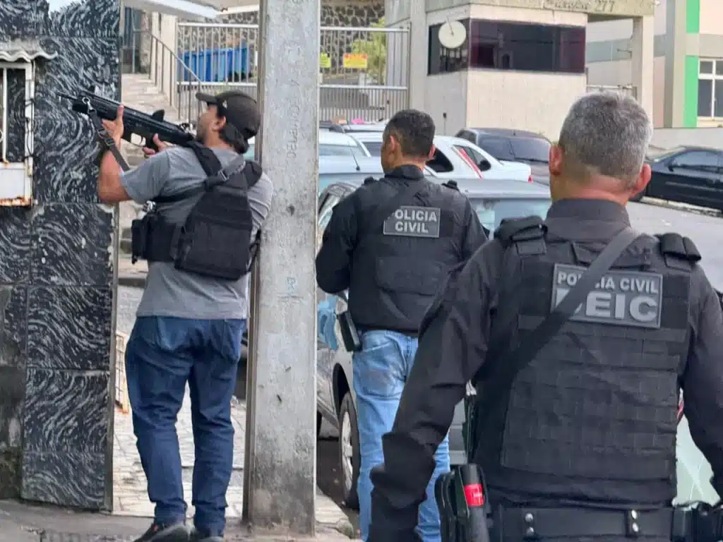 POLICIA NA BARRA » Gnews Bahia