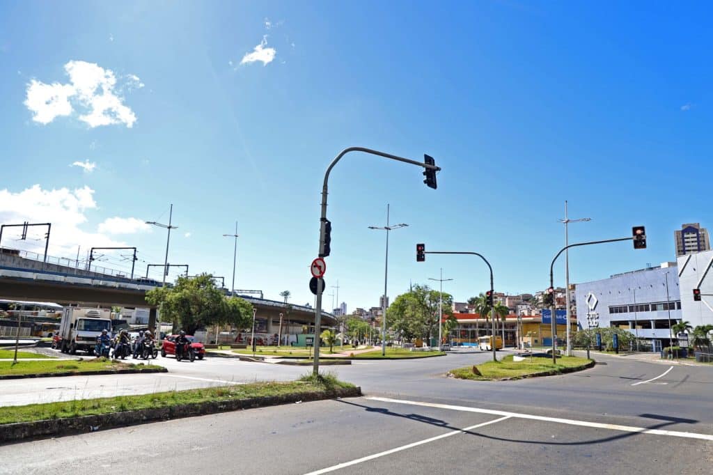 Semaforos inteligentes » Gnews Bahia