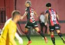 Vitória goleia a Chapecoense no Barradão e abre vantagem sobre o Z-4