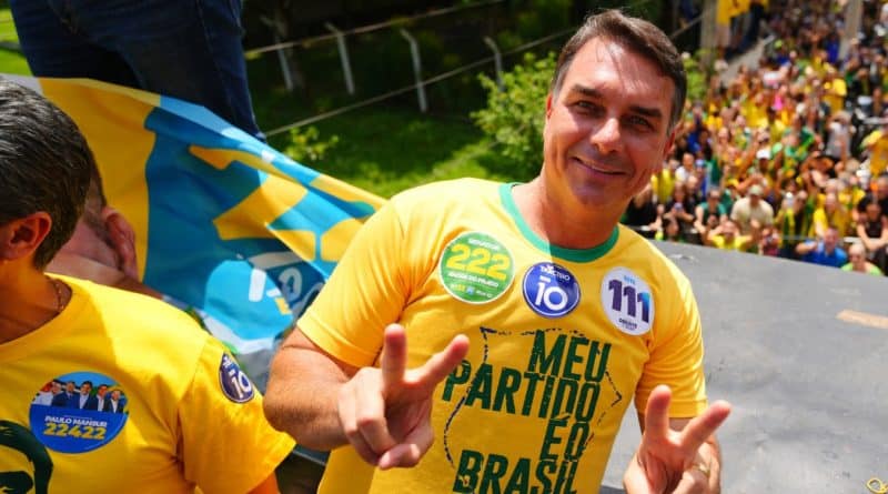 189854flavio bolsonaro reune acm neto joao roma e nikolas ferreira em comicio neste sabado no farol da barra 3 &raquo; Gnews Bahia