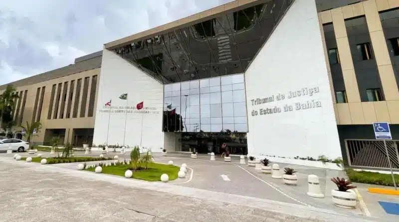 TJ-BA terá plantão extraordinário no feriado; veja serviços