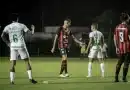 Vitória recebe a Chapecoense no Barradão pressionado pela luta contra o rebaixamento